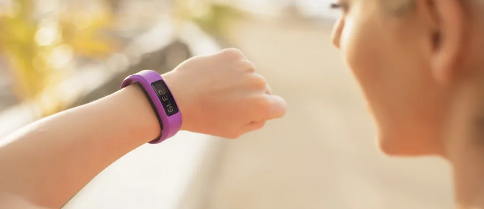 Das Smartband 2 von Sony im Test