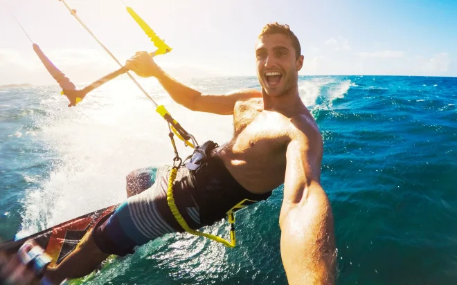 Erste Aufnahmen des GoPro Quadcopter