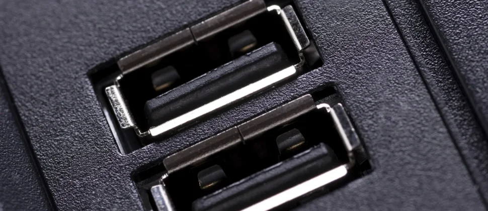 SnapPower - USB Port in Steckdose eingebaut