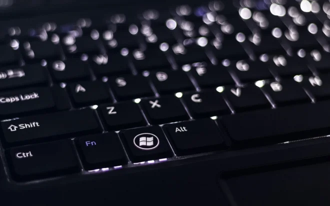 Ist das HP EliteBook Folio 1020 eine gute Option für unterwegs - Der Test