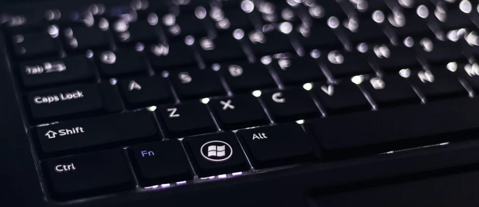 Ist das HP EliteBook Folio 1020 eine gute Option für unterwegs - Der Test